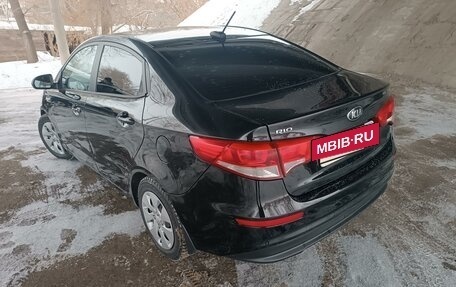 KIA Rio III рестайлинг, 2017 год, 900 000 рублей, 9 фотография