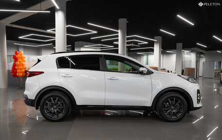 KIA Sportage IV рестайлинг, 2021 год, 3 240 000 рублей, 7 фотография