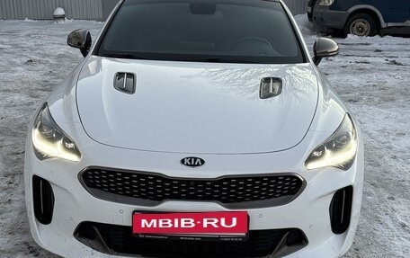 KIA Stinger I, 2018 год, 3 499 000 рублей, 2 фотография