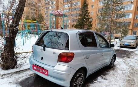 Toyota Vitz, 2003 год, 490 000 рублей, 3 фотография