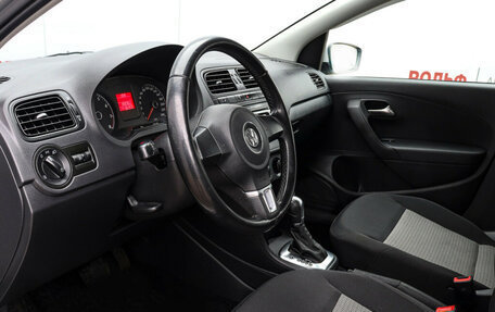 Volkswagen Polo VI (EU Market), 2012 год, 865 000 рублей, 14 фотография