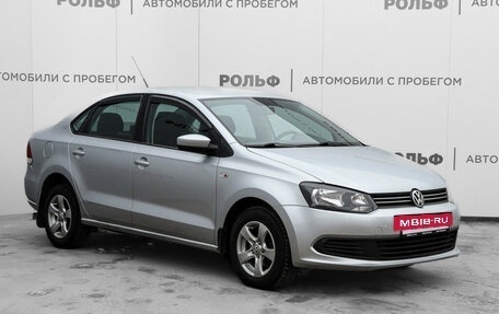 Volkswagen Polo VI (EU Market), 2012 год, 865 000 рублей, 3 фотография