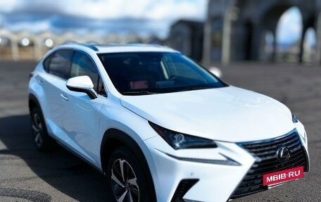 Lexus NX I, 2021 год, 4 400 000 рублей, 3 фотография