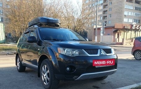 Mitsubishi Outlander III рестайлинг 3, 2008 год, 1 360 000 рублей, 13 фотография