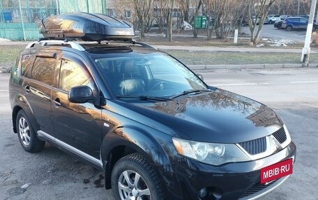 Mitsubishi Outlander III рестайлинг 3, 2008 год, 1 360 000 рублей, 14 фотография