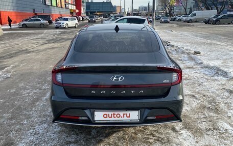 Hyundai Sonata VIII, 2019 год, 2 650 000 рублей, 4 фотография