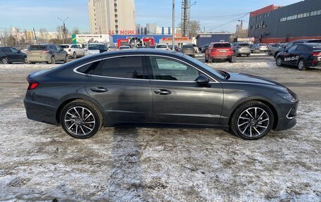 Hyundai Sonata VIII, 2019 год, 2 650 000 рублей, 3 фотография