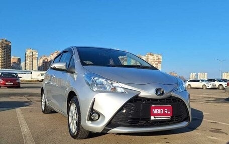 Toyota Vitz, 2019 год, 1 200 000 рублей, 3 фотография