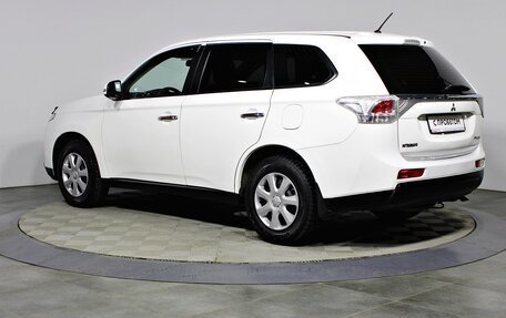 Mitsubishi Outlander III рестайлинг 3, 2012 год, 1 297 000 рублей, 7 фотография