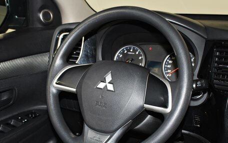 Mitsubishi Outlander III рестайлинг 3, 2012 год, 1 297 000 рублей, 12 фотография