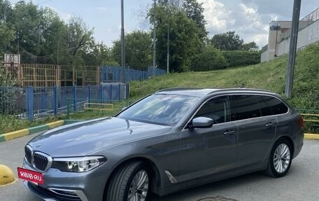 BMW 5 серия, 2019 год, 3 300 000 рублей, 18 фотография