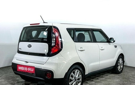 KIA Soul II рестайлинг, 2018 год, 1 777 000 рублей, 5 фотография