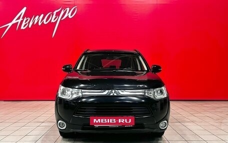 Mitsubishi Outlander III рестайлинг 3, 2012 год, 1 349 000 рублей, 8 фотография