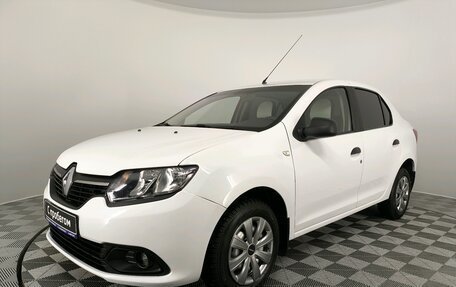 Renault Logan II, 2017 год, 890 000 рублей, 3 фотография