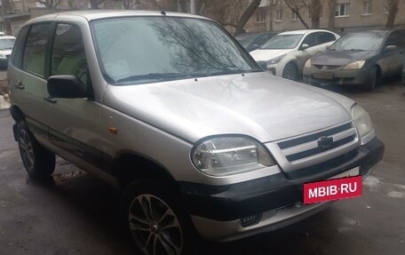 Chevrolet Niva I рестайлинг, 2004 год, 450 000 рублей, 11 фотография