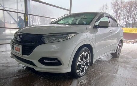 Honda Vezel, 2019 год, 2 350 000 рублей, 2 фотография