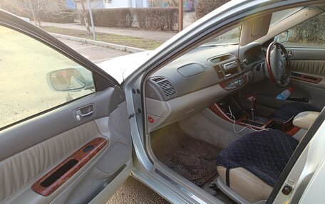 Toyota Camry V40, 2002 год, 590 000 рублей, 4 фотография