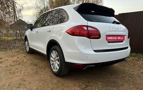 Porsche Cayenne III, 2012 год, 2 800 000 рублей, 4 фотография