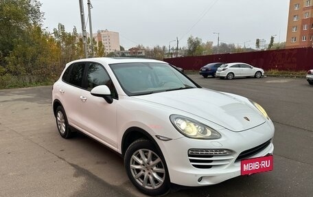 Porsche Cayenne III, 2012 год, 2 800 000 рублей, 2 фотография