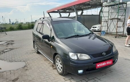 Toyota Corolla Spacio II, 1999 год, 310 000 рублей, 1 фотография