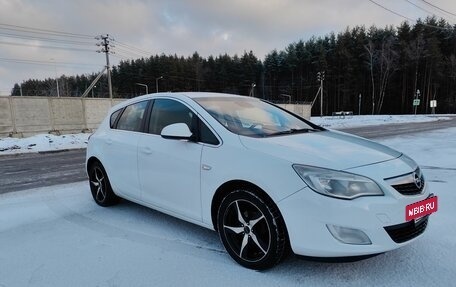 Opel Astra J, 2010 год, 630 000 рублей, 4 фотография