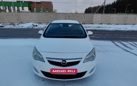 Opel Astra J, 2010 год, 630 000 рублей, 7 фотография