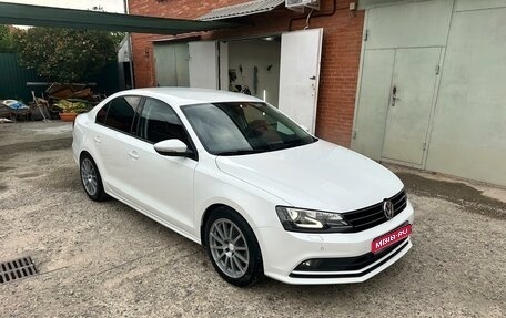 Volkswagen Jetta VI, 2016 год, 1 550 000 рублей, 1 фотография