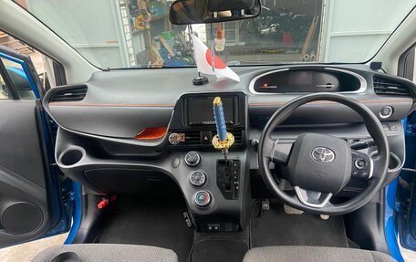 Toyota Sienta II, 2019 год, 1 800 000 рублей, 10 фотография