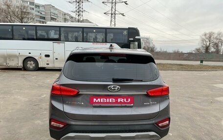 Hyundai Santa Fe IV, 2018 год, 3 240 000 рублей, 3 фотография