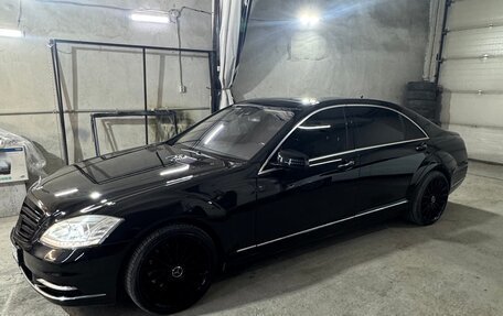 Mercedes-Benz S-Класс, 2010 год, 1 600 000 рублей, 2 фотография