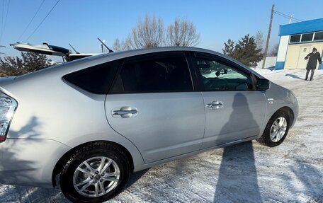 Toyota Prius, 2011 год, 770 000 рублей, 7 фотография