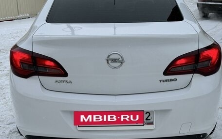 Opel Astra J, 2013 год, 980 000 рублей, 2 фотография