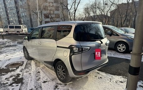 Toyota Sienta II, 2019 год, 1 400 000 рублей, 5 фотография