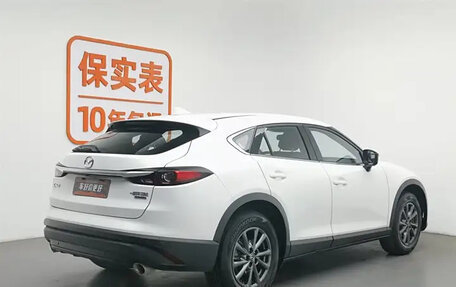 Mazda CX-4, 2021 год, 2 076 000 рублей, 2 фотография