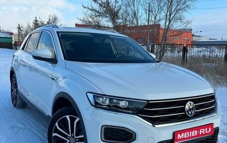 Volkswagen T-Roc I, 2020 год, 2 550 000 рублей, 1 фотография