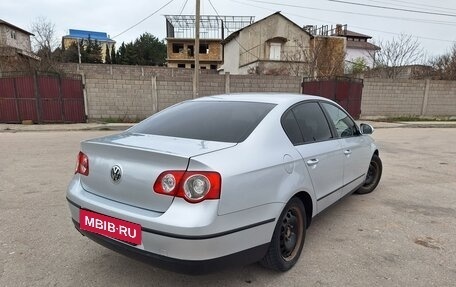 Volkswagen Passat B6, 2005 год, 670 000 рублей, 5 фотография