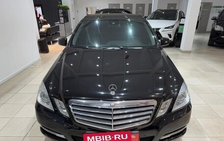 Mercedes-Benz E-Класс, 2010 год, 1 595 000 рублей, 2 фотография