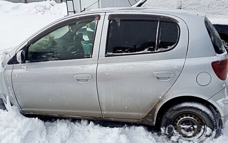 Toyota Vitz, 2002 год, 230 000 рублей, 4 фотография