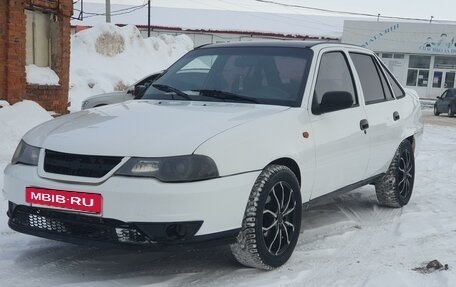 Daewoo Nexia I рестайлинг, 2010 год, 300 000 рублей, 2 фотография