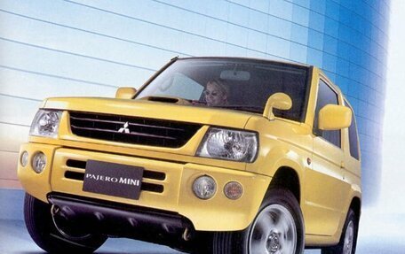 Mitsubishi Pajero Mini II, 2001 год, 249 000 рублей, 1 фотография