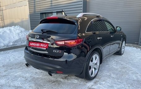 Infiniti FX II, 2011 год, 2 600 000 рублей, 7 фотография