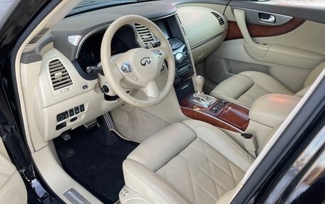 Infiniti FX II, 2011 год, 2 600 000 рублей, 9 фотография