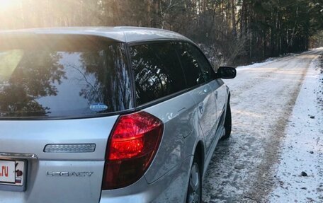 Subaru Legacy IV, 2003 год, 800 000 рублей, 3 фотография