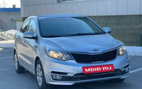 KIA Rio III рестайлинг, 2016 год, 930 000 рублей, 4 фотография