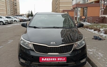 KIA Rio III рестайлинг, 2017 год, 790 000 рублей, 2 фотография