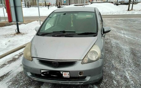 Honda Fit III, 2004 год, 269 000 рублей, 2 фотография