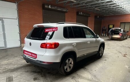 Volkswagen Tiguan I, 2011 год, 1 250 000 рублей, 4 фотография