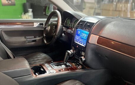 Volkswagen Touareg III, 2008 год, 1 099 000 рублей, 6 фотография