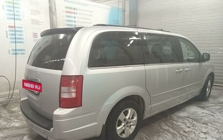 Chrysler Voyager IV, 2008 год, 1 200 000 рублей, 3 фотография