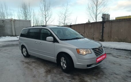 Chrysler Voyager IV, 2008 год, 1 200 000 рублей, 8 фотография